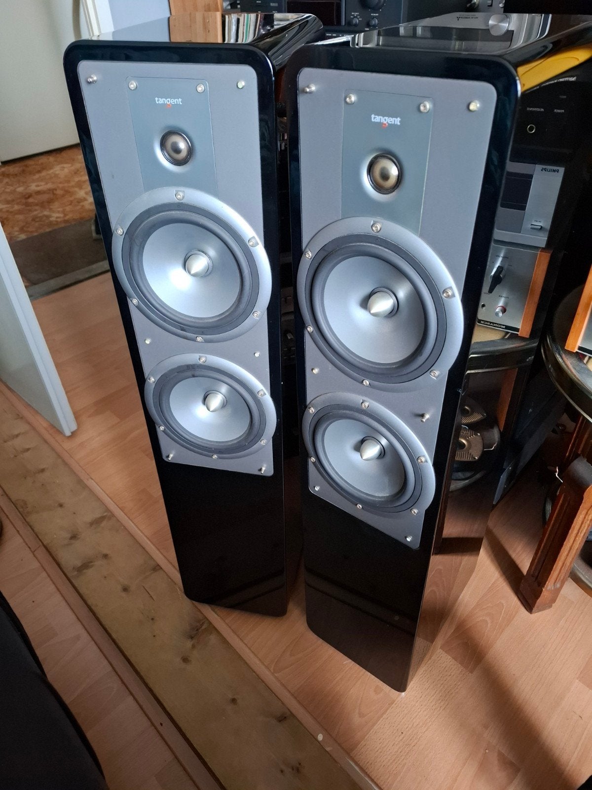 Tangent Clarity 8 Luidsprekers - Hoogwaardig Geluid, Zo goed als nieuw, 120 watt of meer, Front, Rear of Stereo speakers, Ophalen