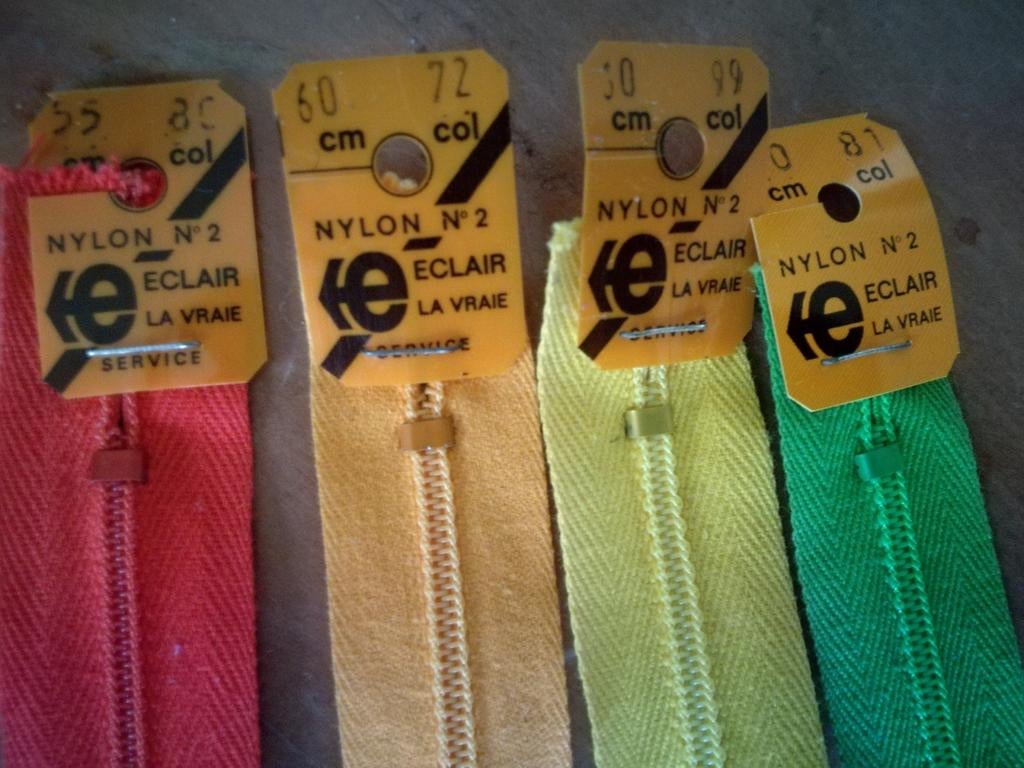 4 Vintage Eclair Nylon Ritsen - Diverse Kleuren, Ophalen of Verzenden, Gebruikt, Rits of Sluiting