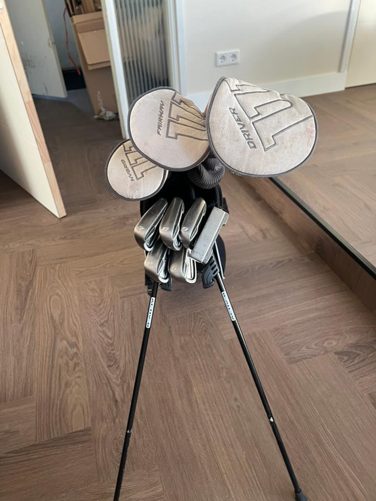 Dames golfset Wilson, Audio, Tv en Foto, Optische apparatuur | Telescopen, Gebruikt, Onderdelen of Toebehoren, Minder dan 80 mm