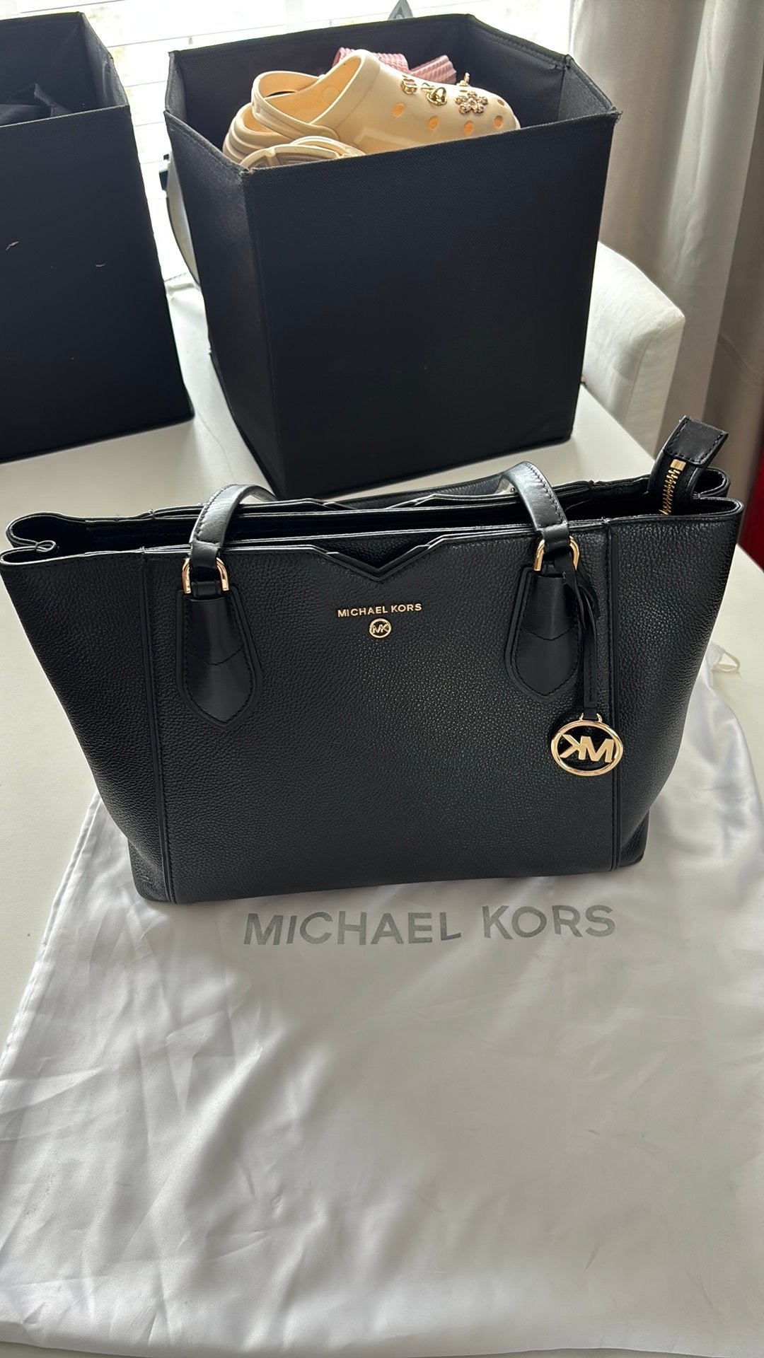 Michael Kors tas zwart leer origineel, Ophalen of Verzenden, Zo goed als nieuw, Zwart, Handtas