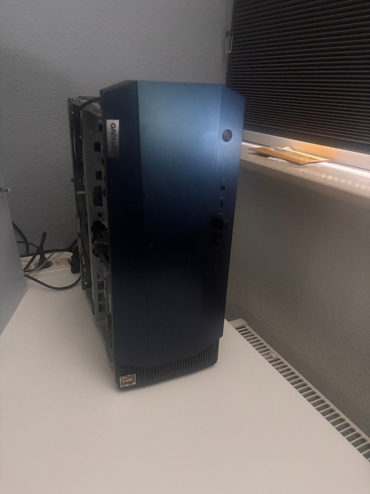 Foto 4 van Gaming pc | RTX 3060 | 32GB RAM | Ryzen 5 5600G