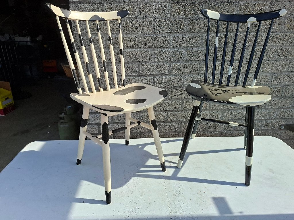 2 mooie houten vintage houten stoelen, Ophalen, Gebruikt, Bruin, Vijf, Zes of meer stoelen
