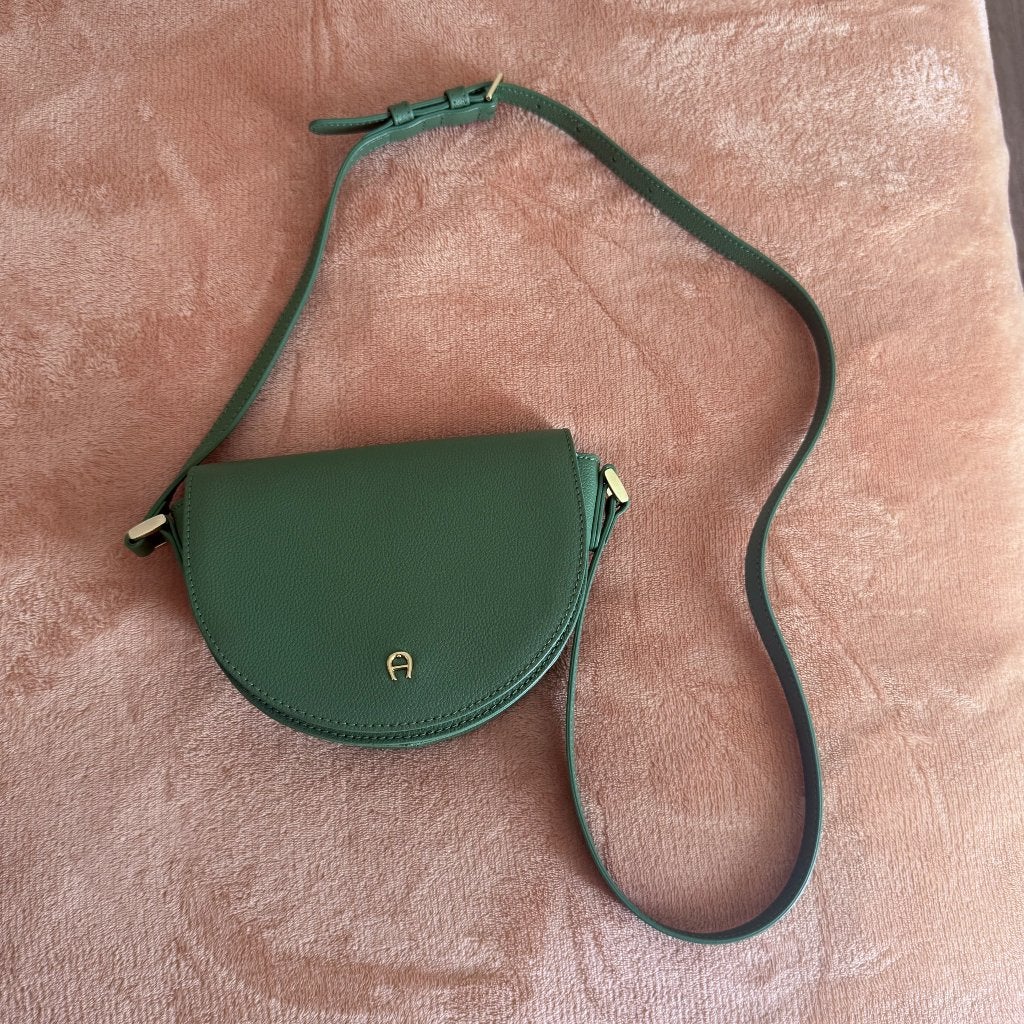 Aigner tasje, Ophalen of Verzenden, Nieuw, Groen, Schoudertasje