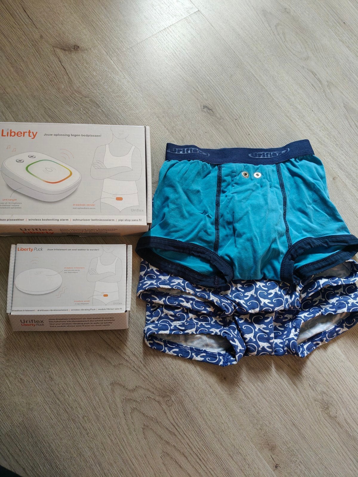 Uriflex liberty plaswekker met tril alarm zeer diepe slaper, Ophalen of Verzenden, Zo goed als nieuw, Urinflex, Jongen of Meisje