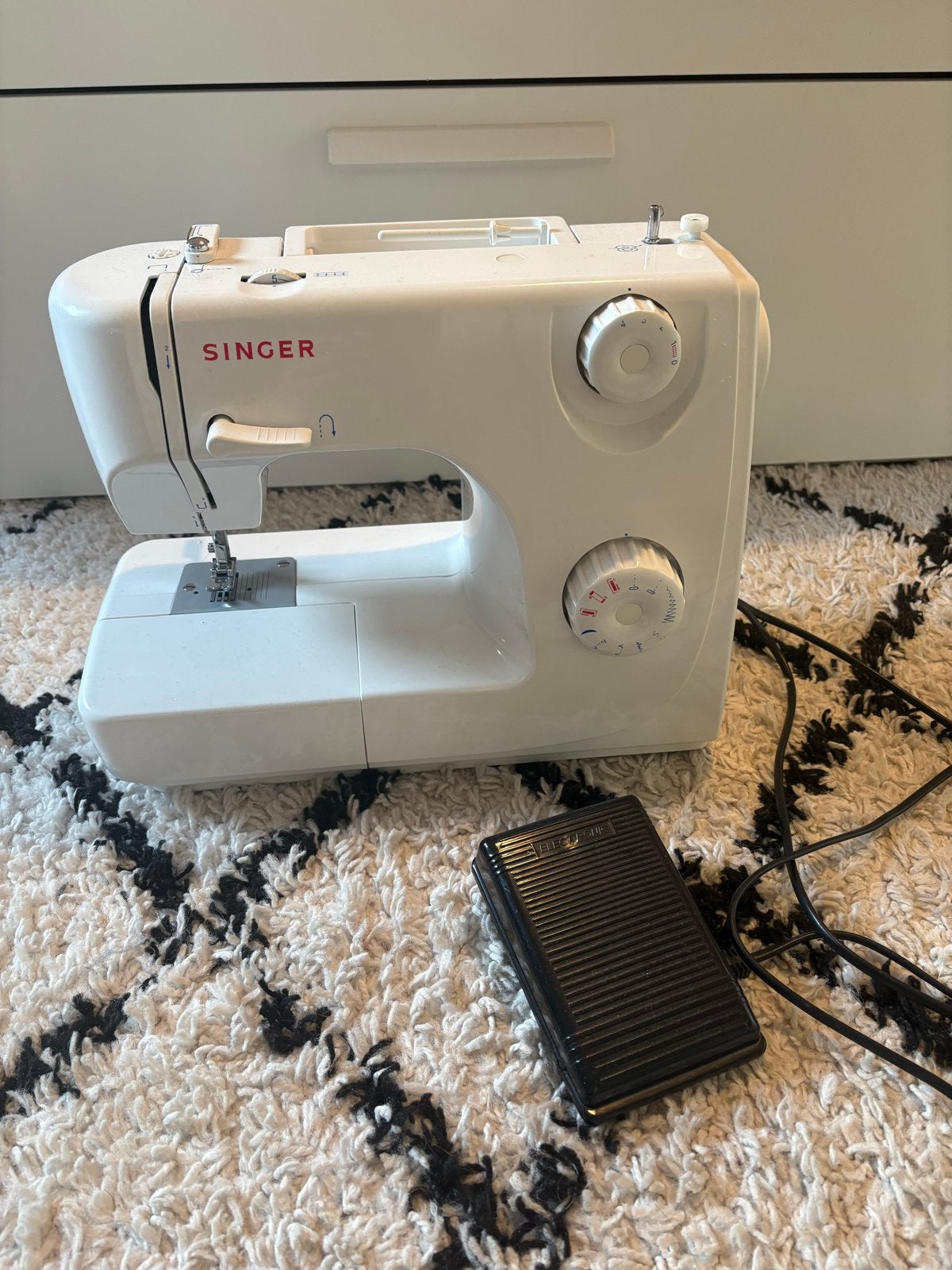 Singer Naaimachine Model 8280, Hobby en Vrije tijd, Ophalen of Verzenden, Zo goed als nieuw, Naaimachine, Singer