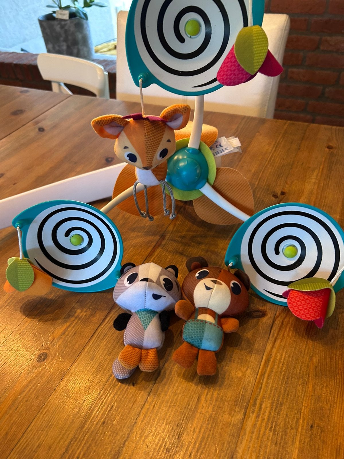 Boxmobiel Tiny Love Bosdieren met klassieke muziek, Ophalen, Zo goed als nieuw, Mobiel