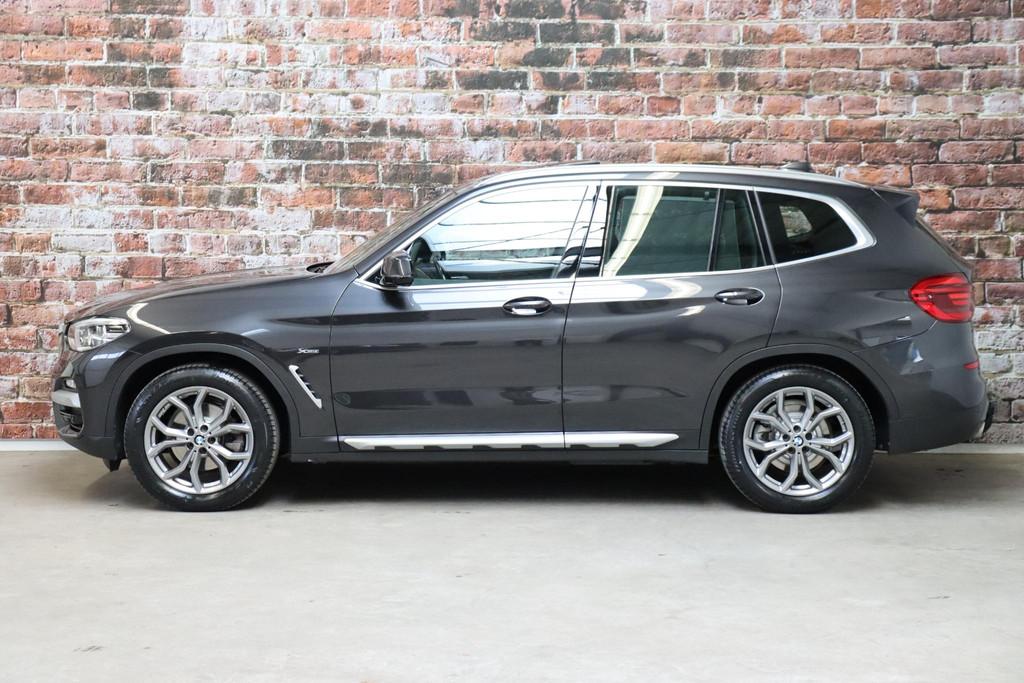 BMW X3 xDrive20i High Executive xLine Automaat / Panoramadak, Auto's, BMW, 1998 cc, Gebruikt, 4 cilinders, 2000 kg