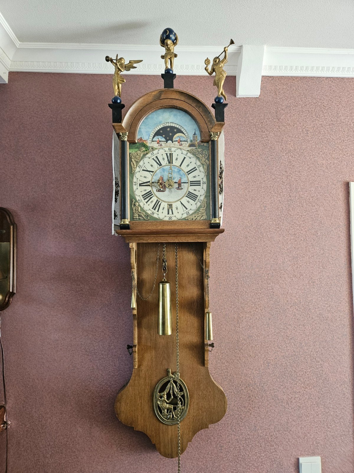 Antieke Concordia Stijlklok Wandklok met Maanstand en datum, Antiek en Kunst, Ophalen