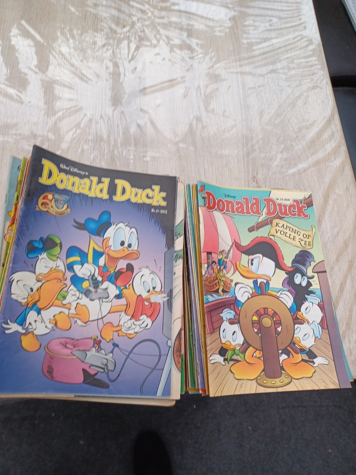 donald duck 100 stuks, Ophalen of Verzenden, Zo goed als nieuw