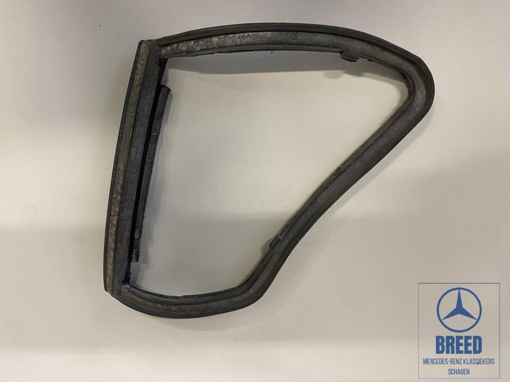 NOS afdichting knipperlicht links voor Mercedes-Benz W116, -, Nieuw, Ophalen of Verzenden, -