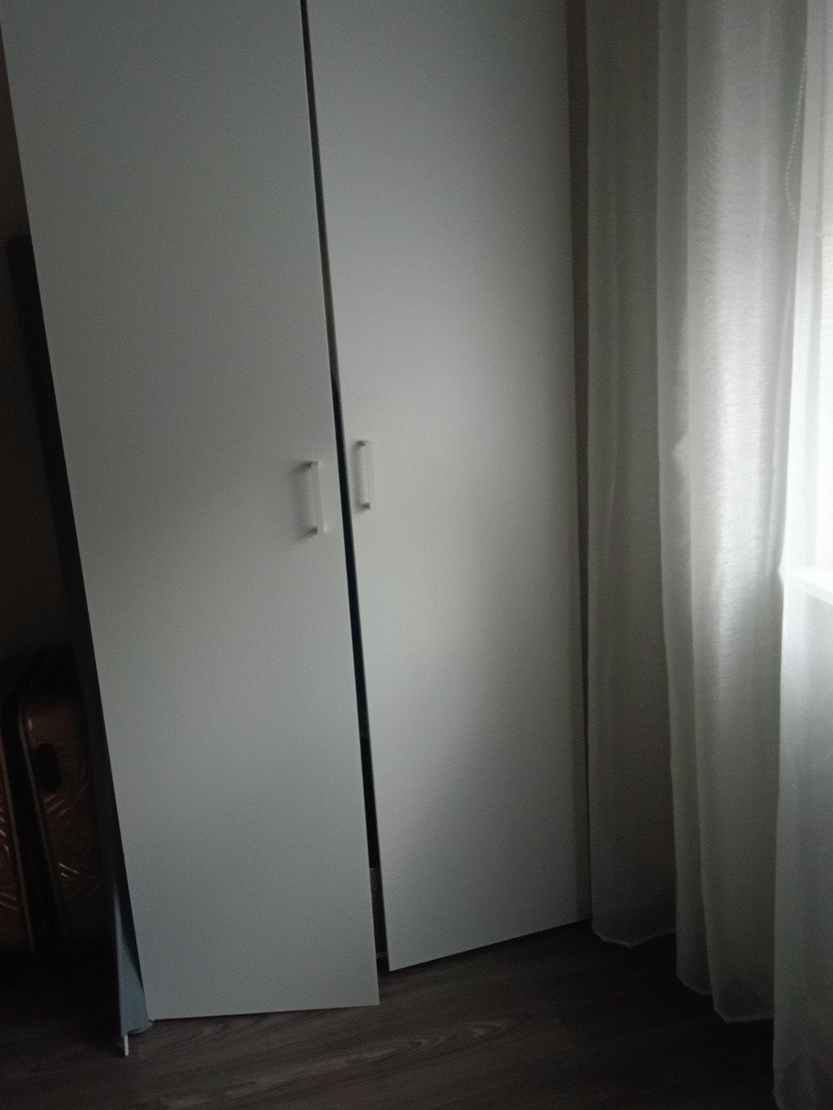 Kledingkast, Huis en Inrichting, Kasten | Roldeurkasten en Archiefkasten, Ophalen, Zo goed als nieuw, 50 tot 75 cm, 150 tot 200 cm