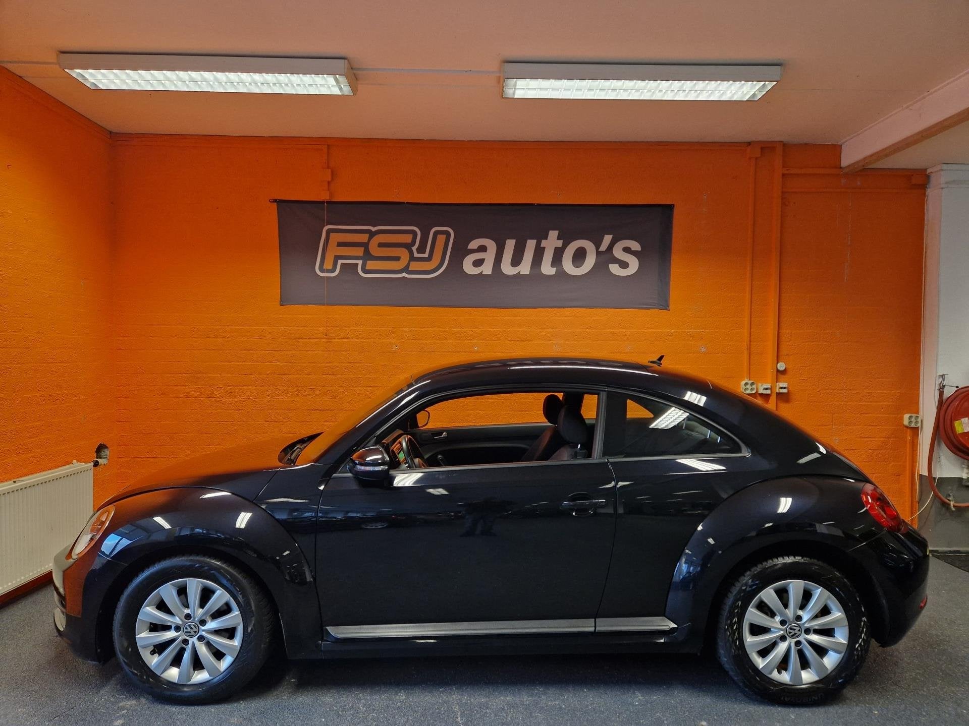 Volkswagen BEETLE 1.2 TSI / DSG-AUTOMAAT / DESIGN-EDITION!, Auto's, Euro 5, Stof, Gebruikt, 4 cilinders