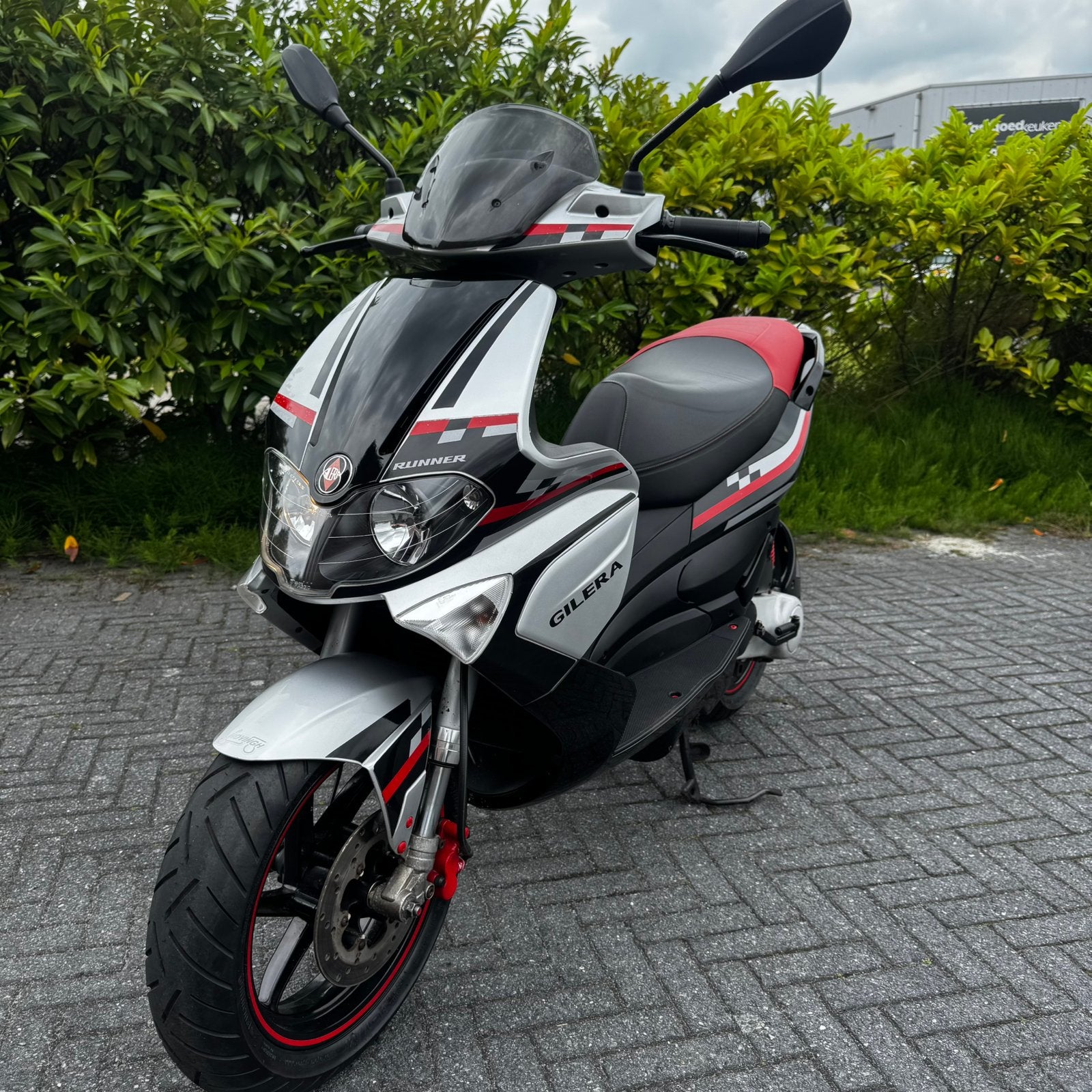 Gilera runner RST50, Fietsen en Brommers, Scooters | Piaggio, Tweetakt, Overige modellen, Maximaal 45 km/u, Ophalen of Verzenden