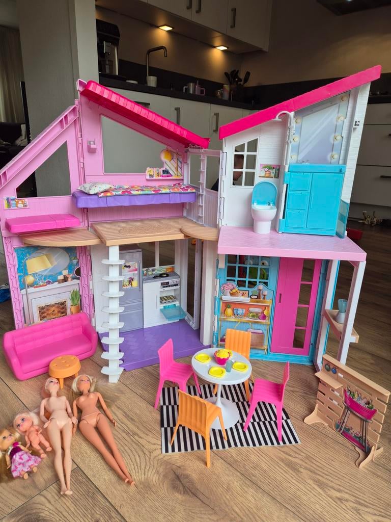 Barbie Droomhuis met meubels en poppen, Ophalen, Toebehoren
