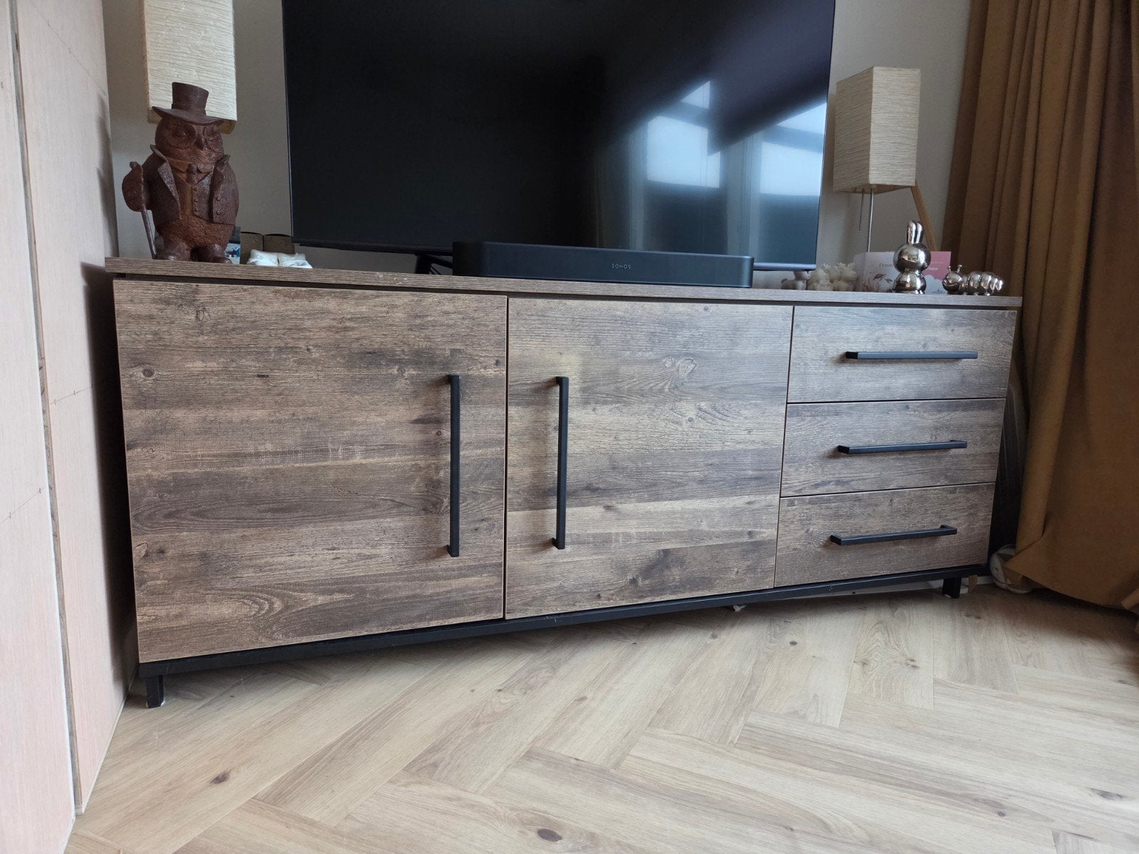 Maxfurn Explosion Dressoir - Modern en Ruim, Huis en Inrichting, Met deur(en), 150 tot 200 cm, Zo goed als nieuw, Modern industrieel