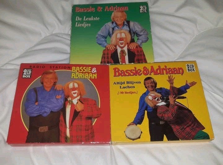 Gezocht Bassie en Adriaan cds cd boxen en videocds, Cd's en Dvd's, Ophalen of Verzenden