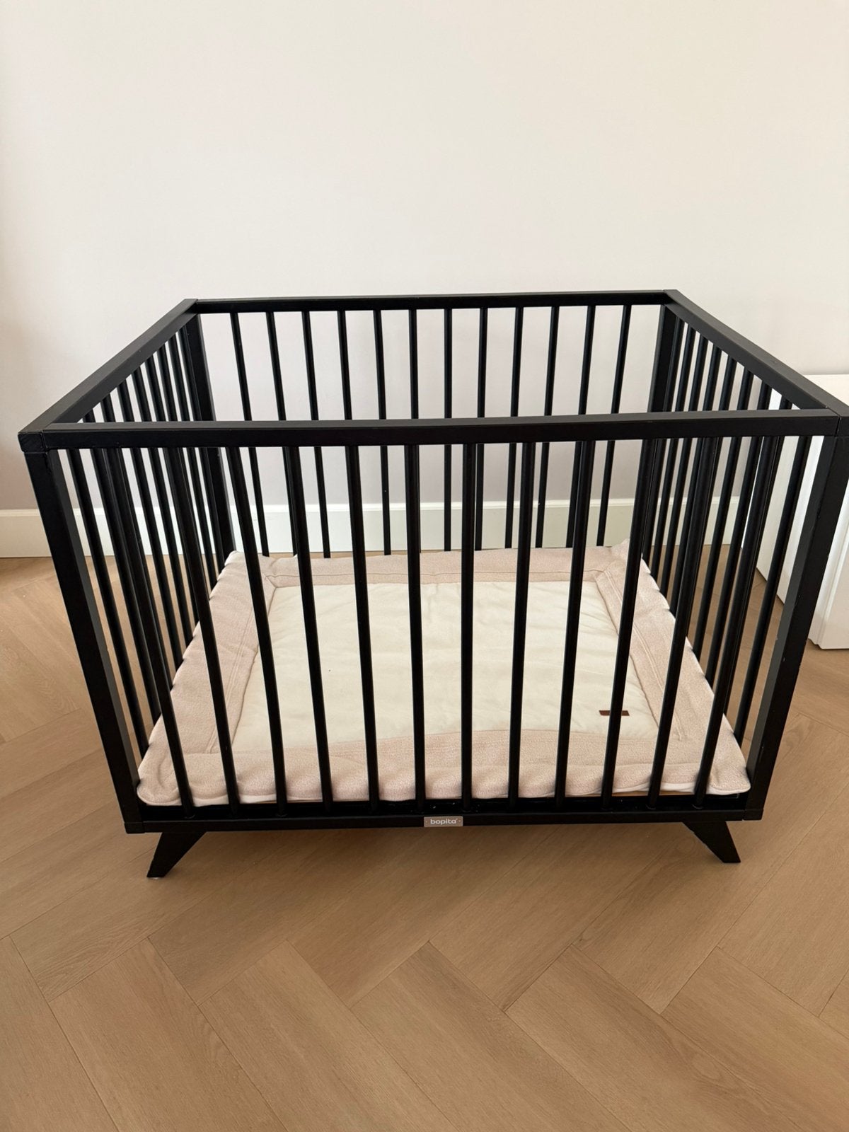 Bopita Box - Hoog en laag verstelbaar, Kinderen en Baby's, Boxen, Ophalen of Verzenden, Zo goed als nieuw, Rechthoekig, In hoogte verstelbaar