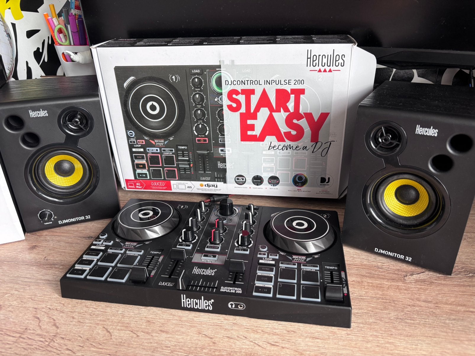 DJControl Inpulse 200 + speakers. DJ set, Muziek en Instrumenten, Dj-sets en Draaitafels, Ophalen of Verzenden, Zo goed als nieuw