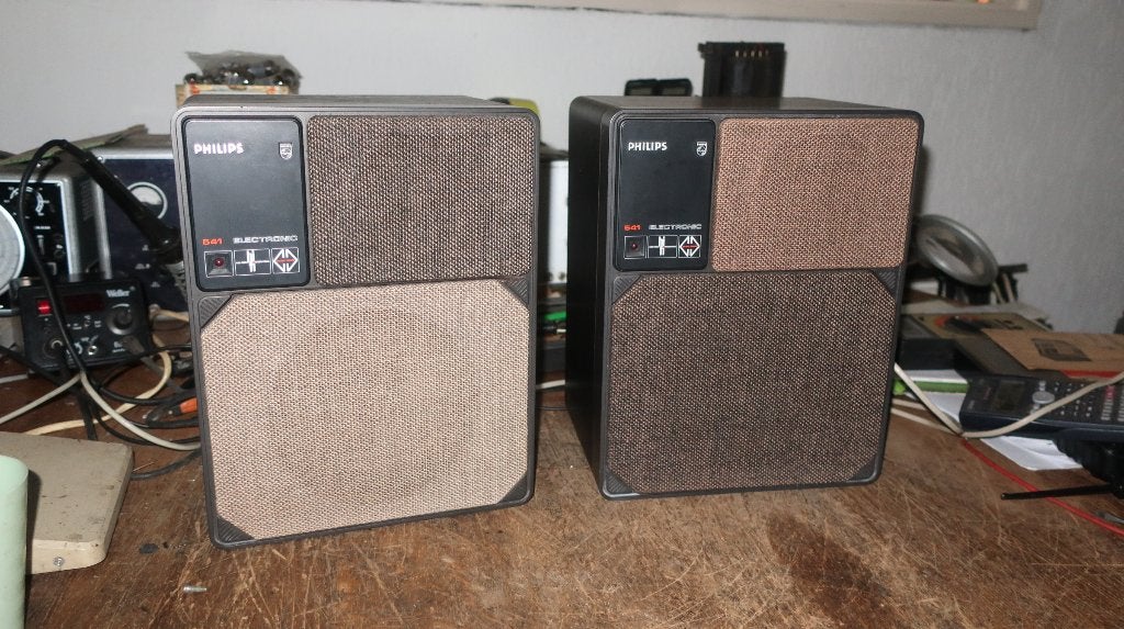 Philips MFB 22RH521 2x Goed (Philips tuner MFB geen stereo), Audio, Tv en Foto, Philips, Gebruikt, Inclusief kabels, Ophalen of Verzenden