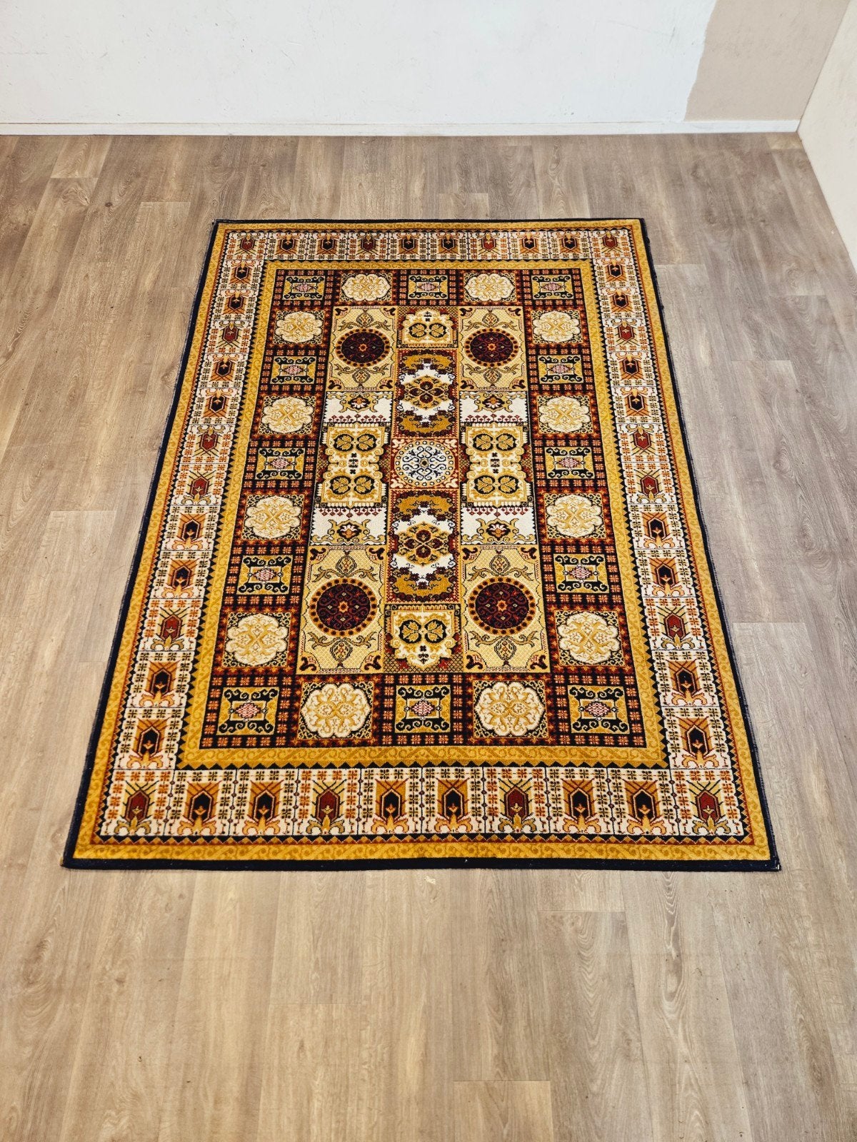 Perzisch Tapijt. NU AFGEPRIJSD! Weg = Weg! 170 x 240., Blauw, Perzisch, 150 tot 200 cm