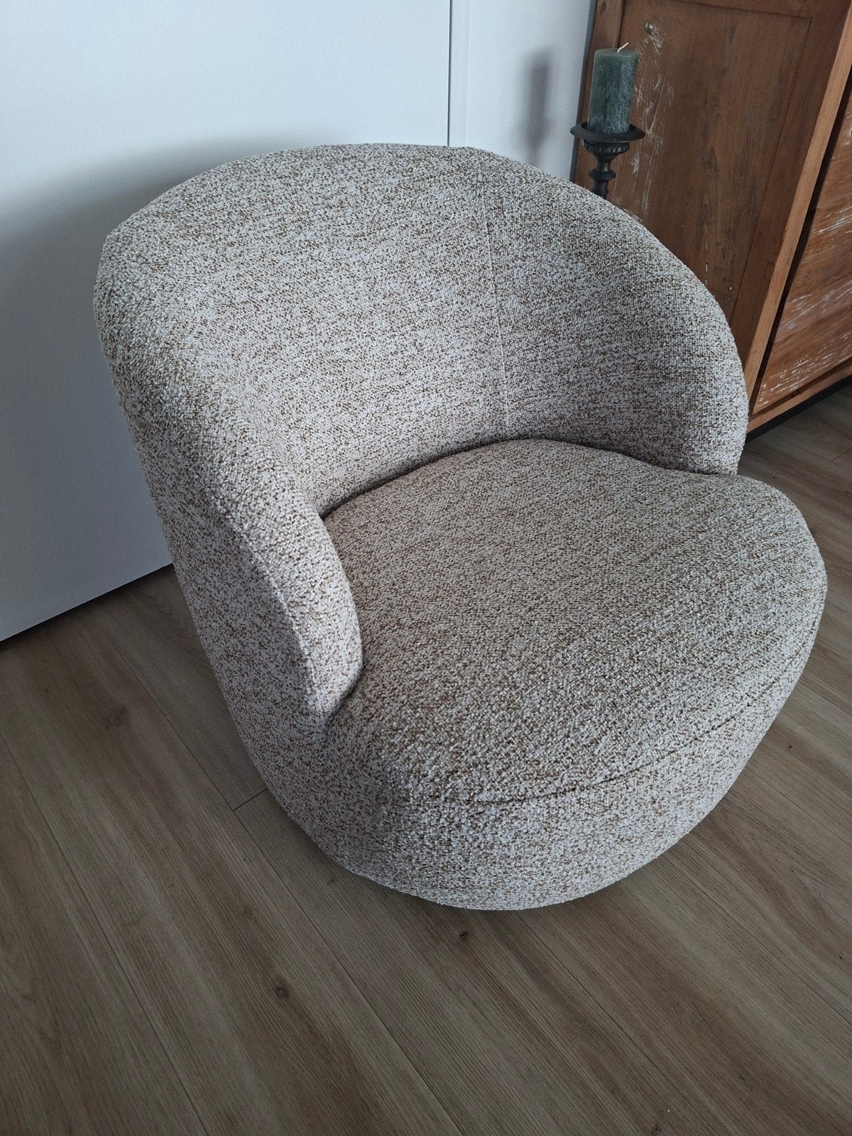 kleine fauteuil van stof. draaibaar., Huis en Inrichting, Fauteuils, Ophalen of Verzenden, Zo goed als nieuw, 75 tot 100 cm, Stof