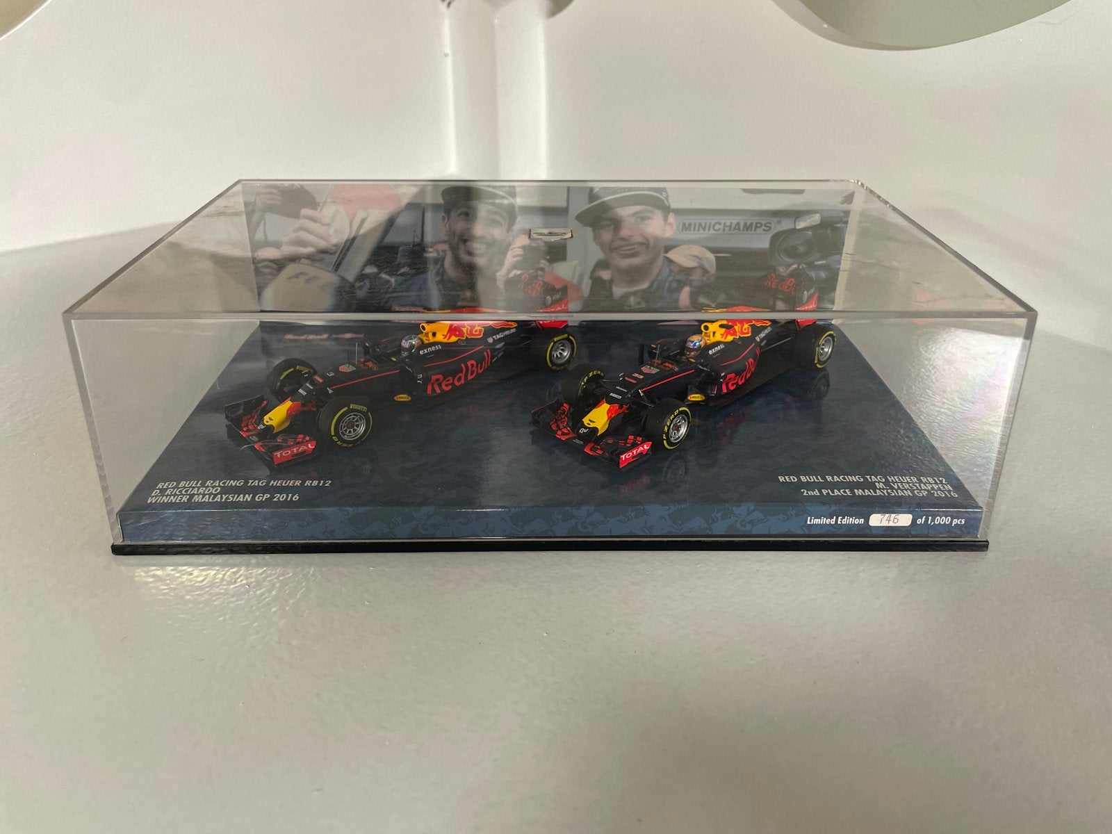 Minichamps Red Bull Racing RB12 2016 Max Verstappen, Ophalen of Verzenden, Zo goed als nieuw, Auto, MiniChamps