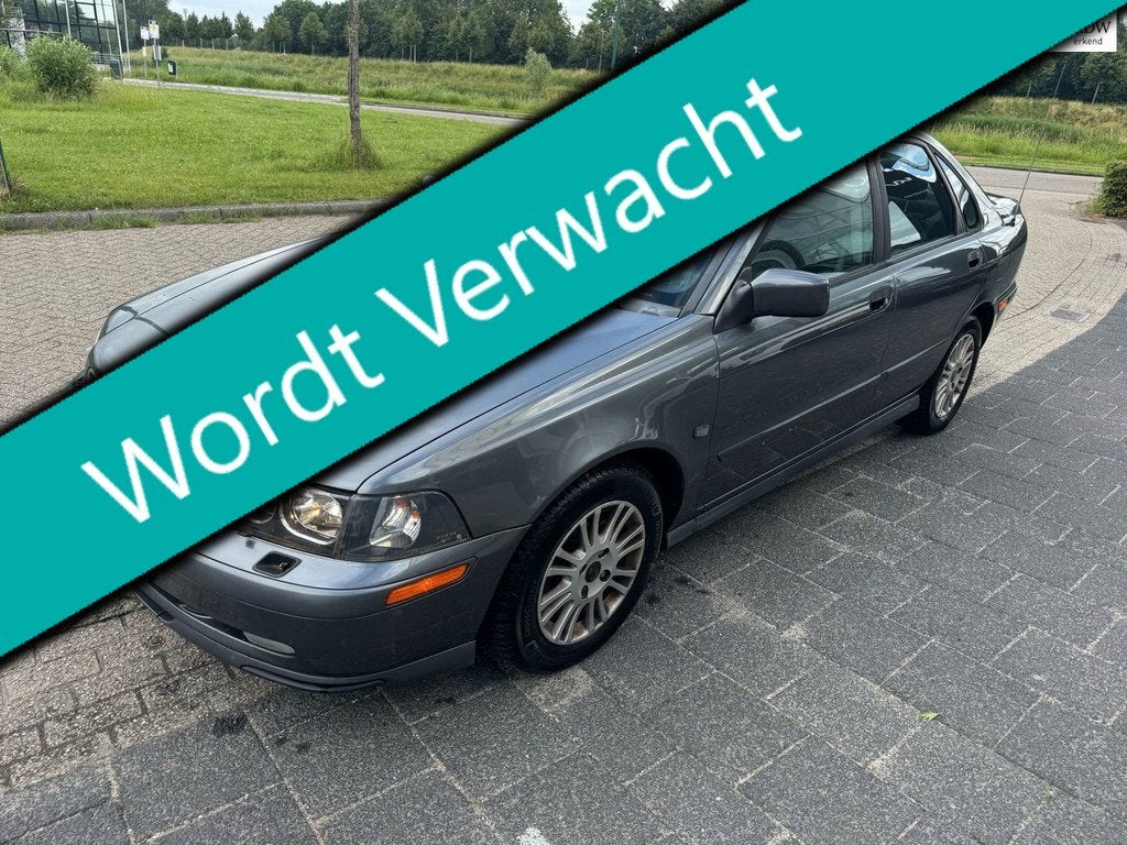 Volvo S40 1.8 Europa 1e eigenaar Airco Cruise Trekhaak 1200k, Stof, Gebruikt, 4 cilinders, 122 pk