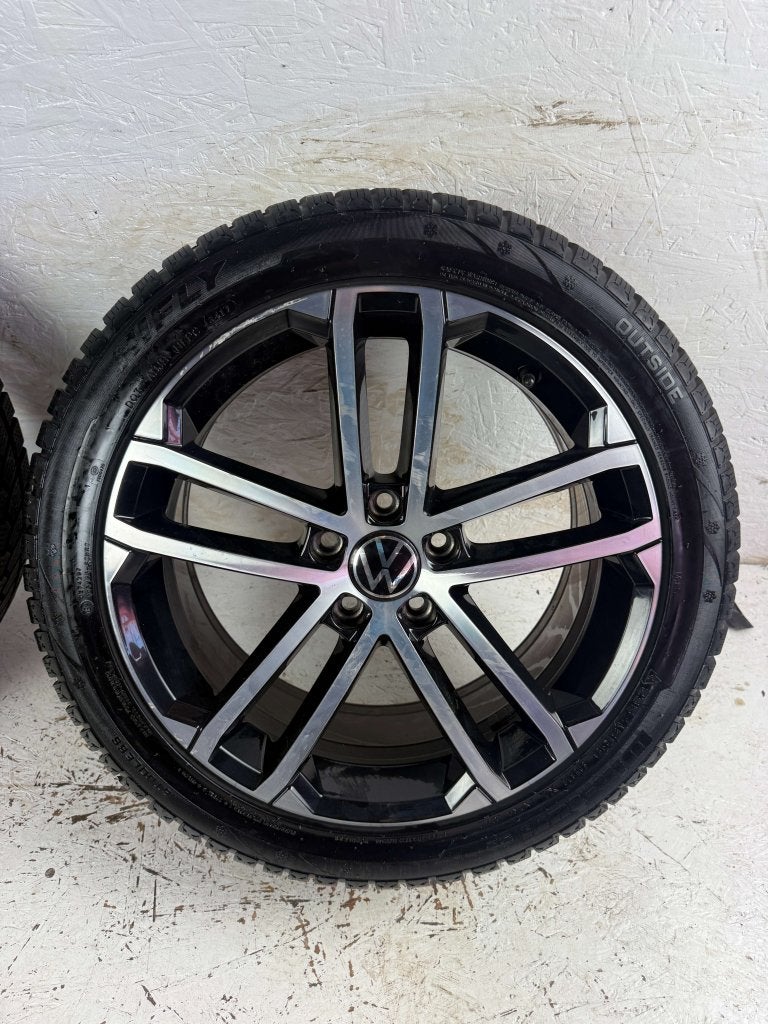 Originele Volkswagen Golf nogaro velgen 18" 5x112 winter 7mm, Niet ingevuld, 18 inch, Gebruikt, Banden en Velgen