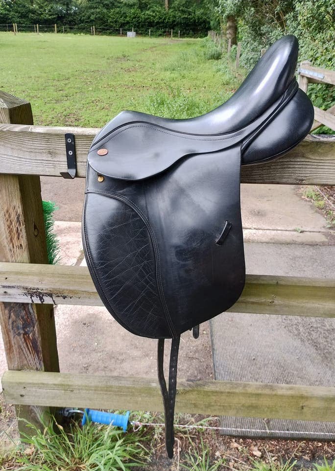 Kent & Masters, Fairfax cob, KM en Kentaur dressuurzadel, Ophalen of Verzenden, Zo goed als nieuw, Recreatie