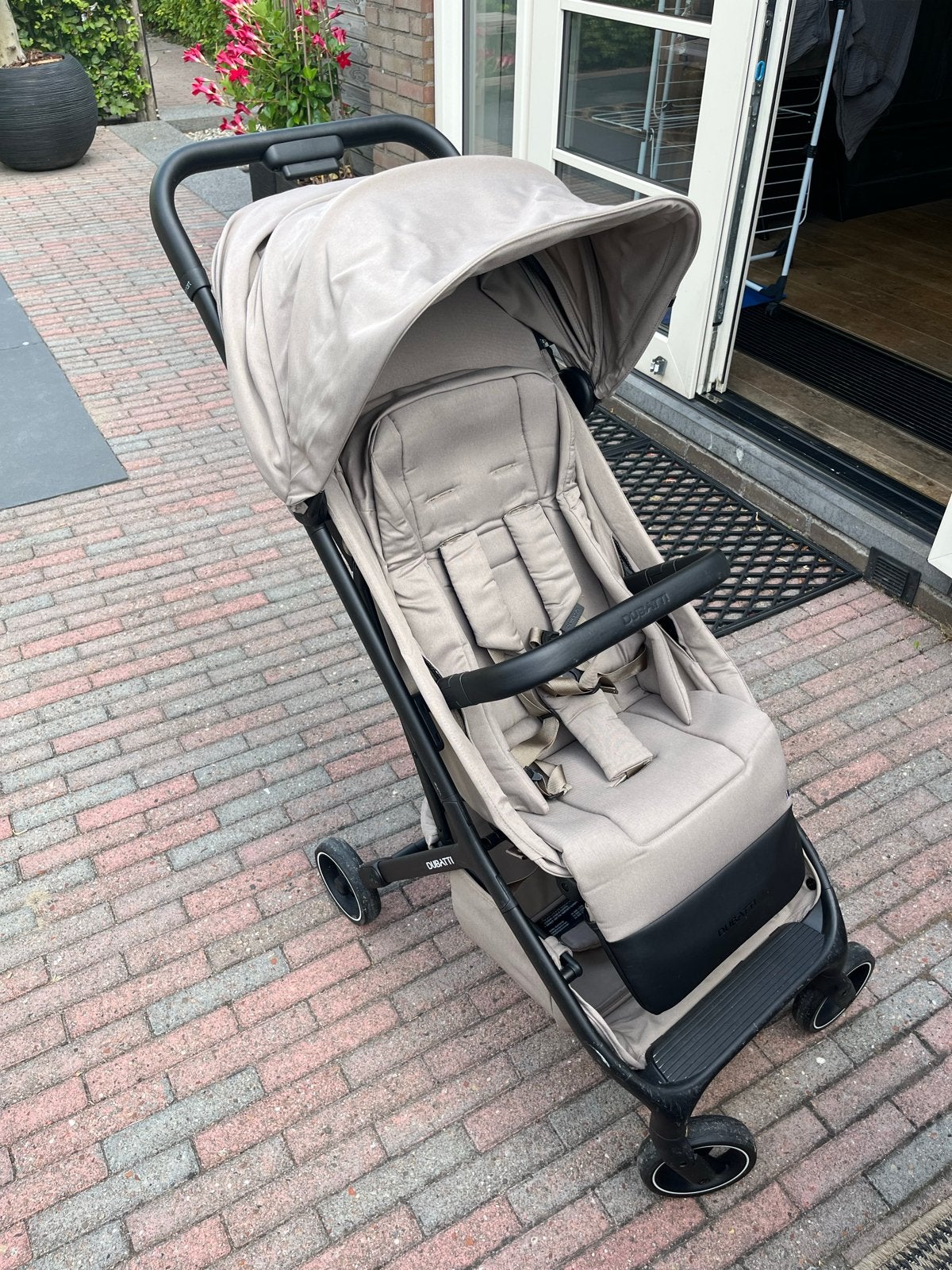Dubatti Smart Buggy Zwart/Beige, Ophalen, Gebruikt, Overige merken, Verstelbare rugleuning