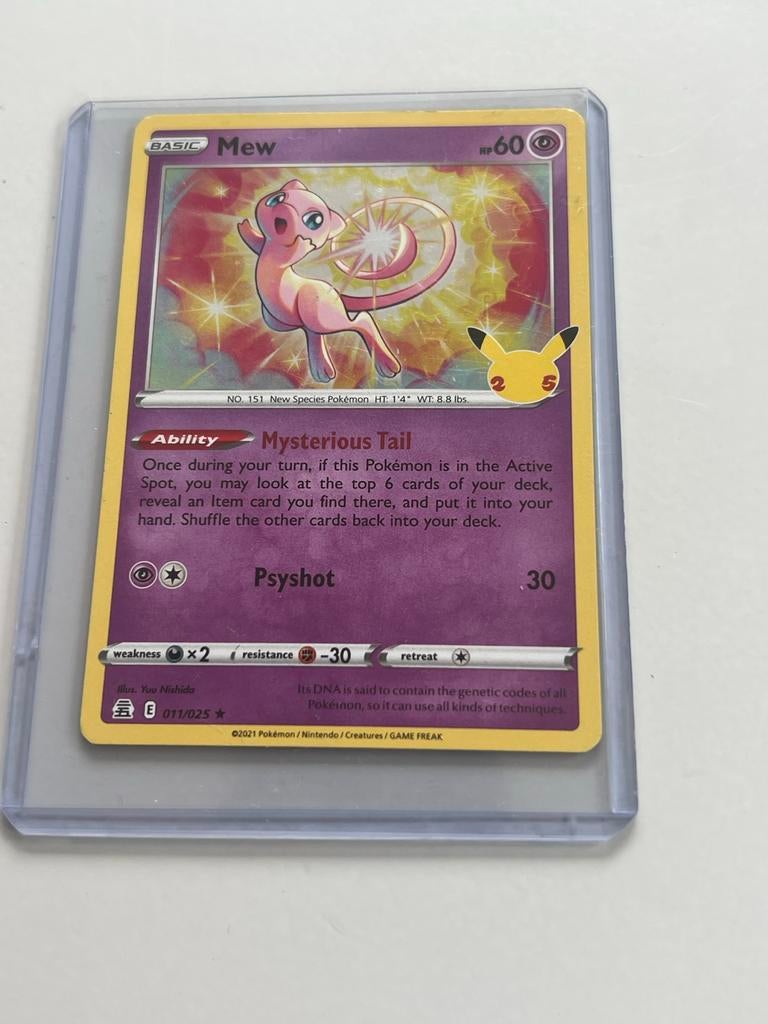 Mew Celebrations 25th Anniversary Pokémon Kaart (011/025), Ophalen of Verzenden, Zo goed als nieuw, Losse kaart