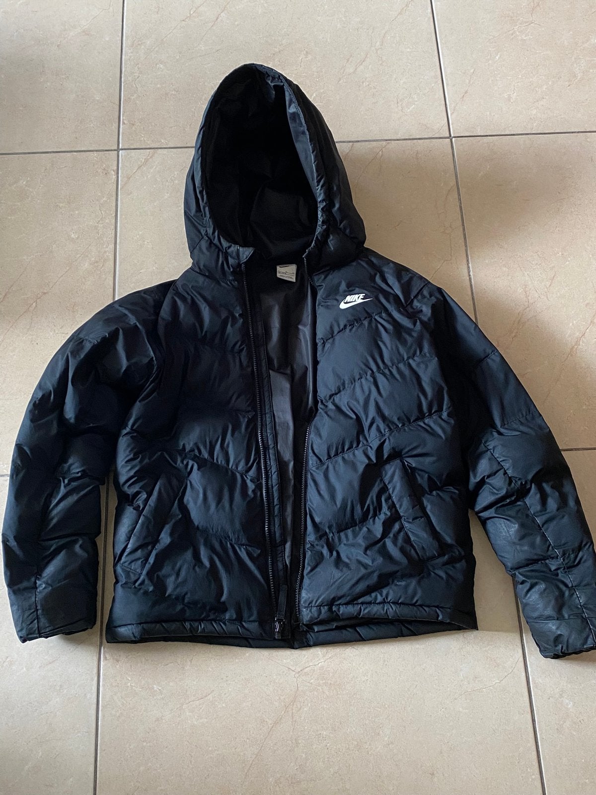 GOEDE NIKE winterjas, Ophalen, Zo goed als nieuw