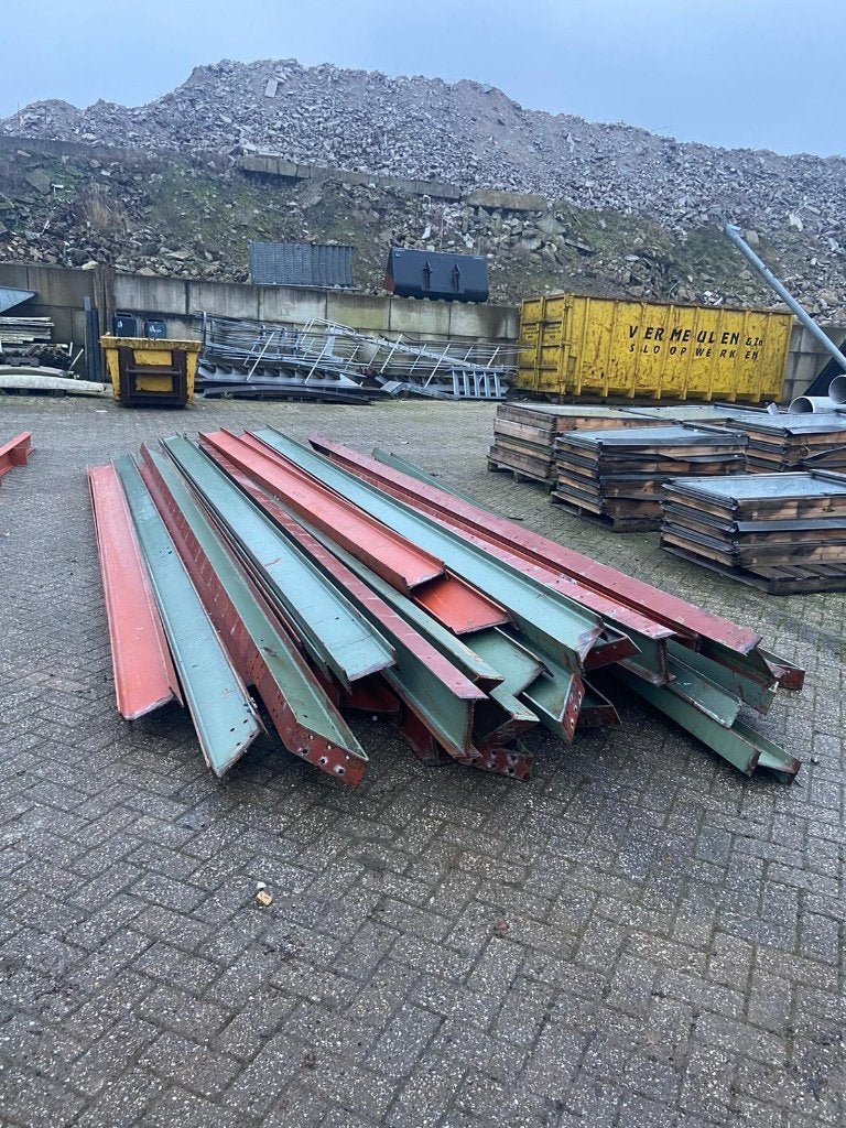 Gebruikte stalen balken diverse soorten en afmetingen., Doe-het-zelf en Verbouw, Ophalen, Gebruikt, IJzer