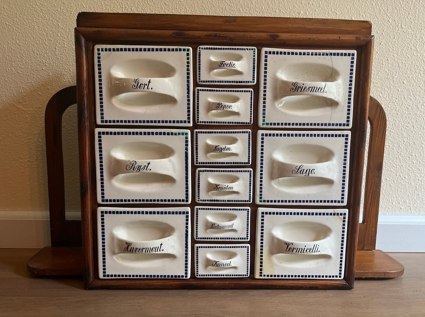 Vintage Kruidenrek Jaren '30-'50 met Porseleinen Lades, Ophalen