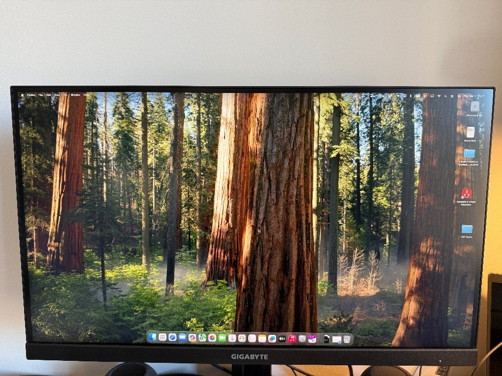 GIGABYTE M27U gaming monitor, Computers en Software, Monitoren, Gebruikt, Ultra HD (4K), 1 tot 2 ms, 151 t/m 200 Hz