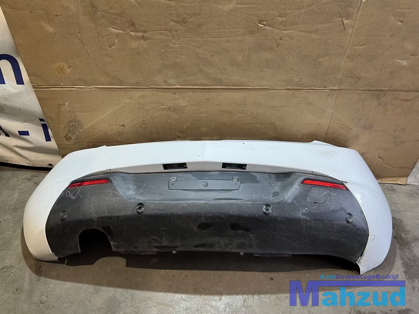 OPEL ASTRA J GTC Wit achterbumper bumper achter 2011-2015, Auto-onderdelen, Info@fabrikant.eu, Fabrikantstraat 1
1000 AA  Amsterdam, NL
