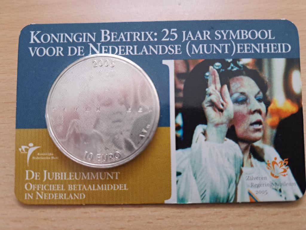 Zilveren 1 x €10,-  +   2 x € 5,- muntjes, Postzegels en Munten, Munten | Nederland, Ophalen, Setje, Koningin Beatrix, Zilver