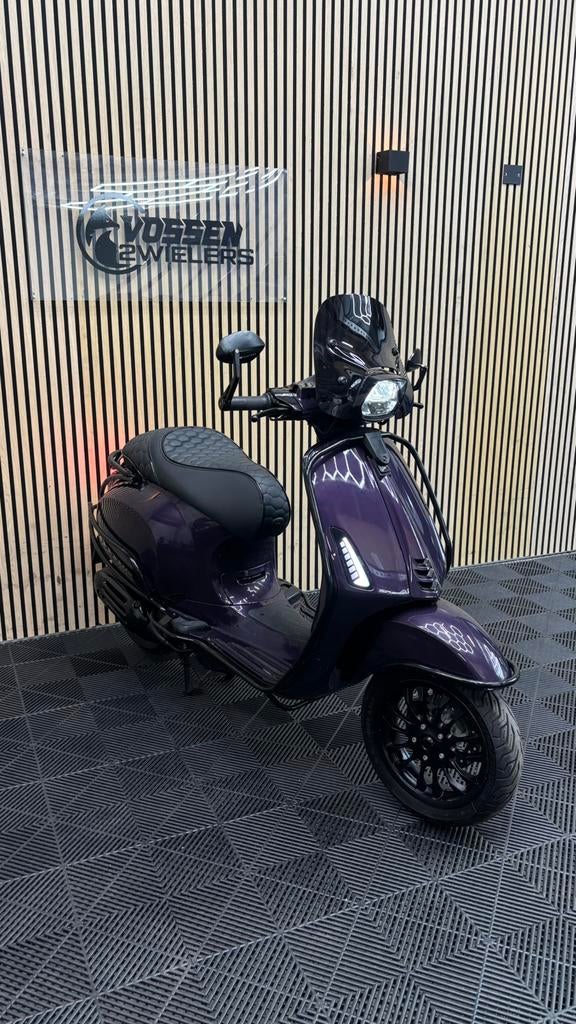 Vespa Sprint Custom | Dark Purple | 2019 | 6.500 km, Fietsen en Brommers, Scooters | Vespa, Maximaal 45 km/u, Vespa S, Ophalen of Verzenden