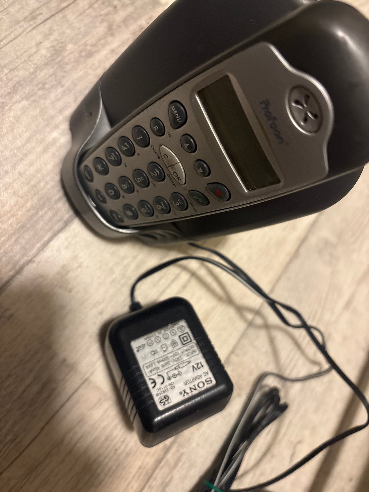 Profoon vaste telefoon met adapter, Telecommunicatie, Ophalen of Verzenden, Gebruikt, 1 handset