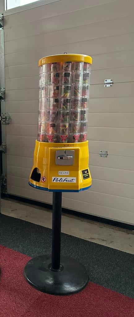 Snoepautomaat voor op het werk of in de kantine, Ophalen, Nieuw, Nb, Nb