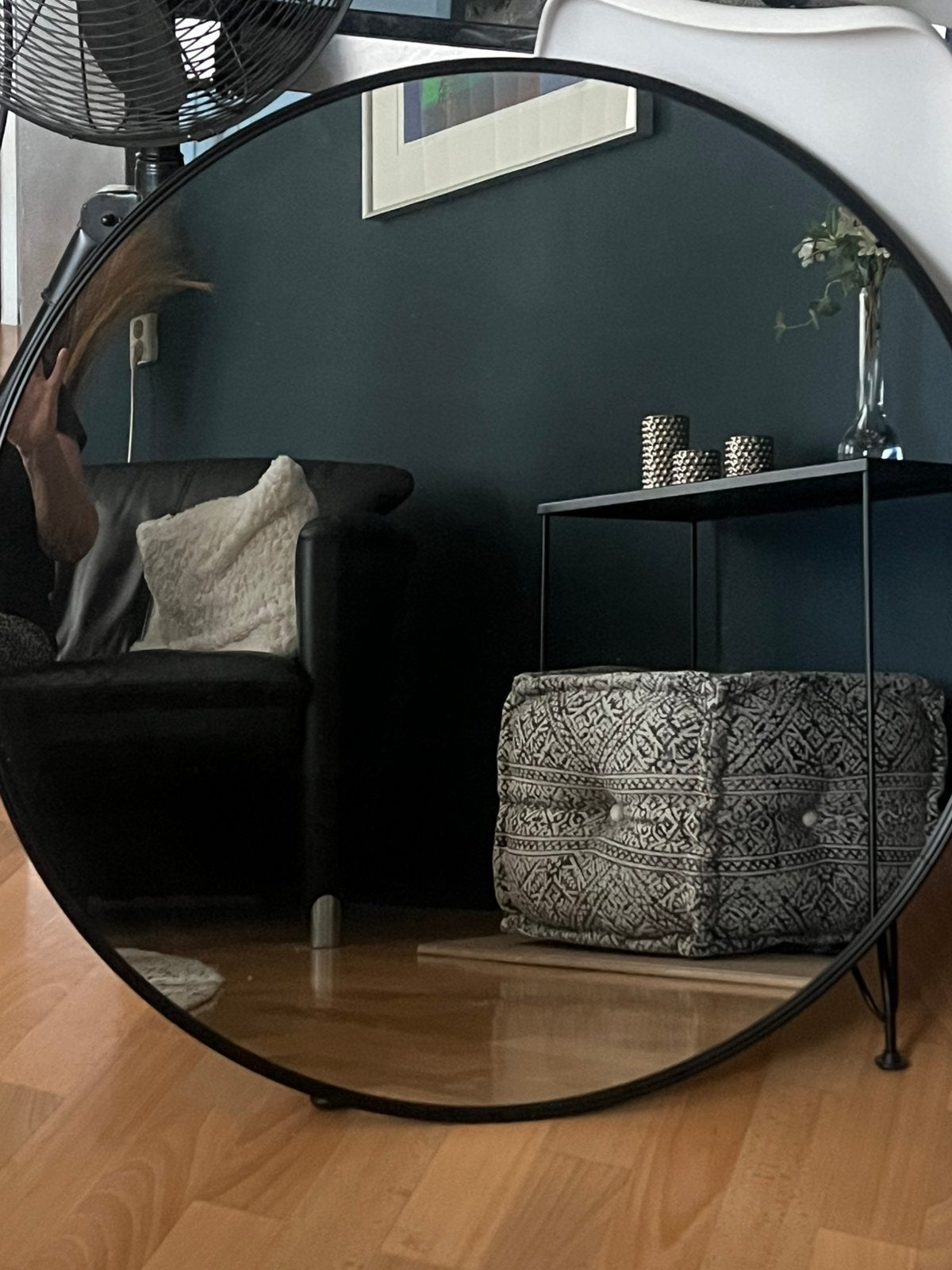 Zwarte ronde spiegel 70 cm doorsnede, Huis en Inrichting, Ophalen, Rond, Zo goed als nieuw, 75 tot 100 cm