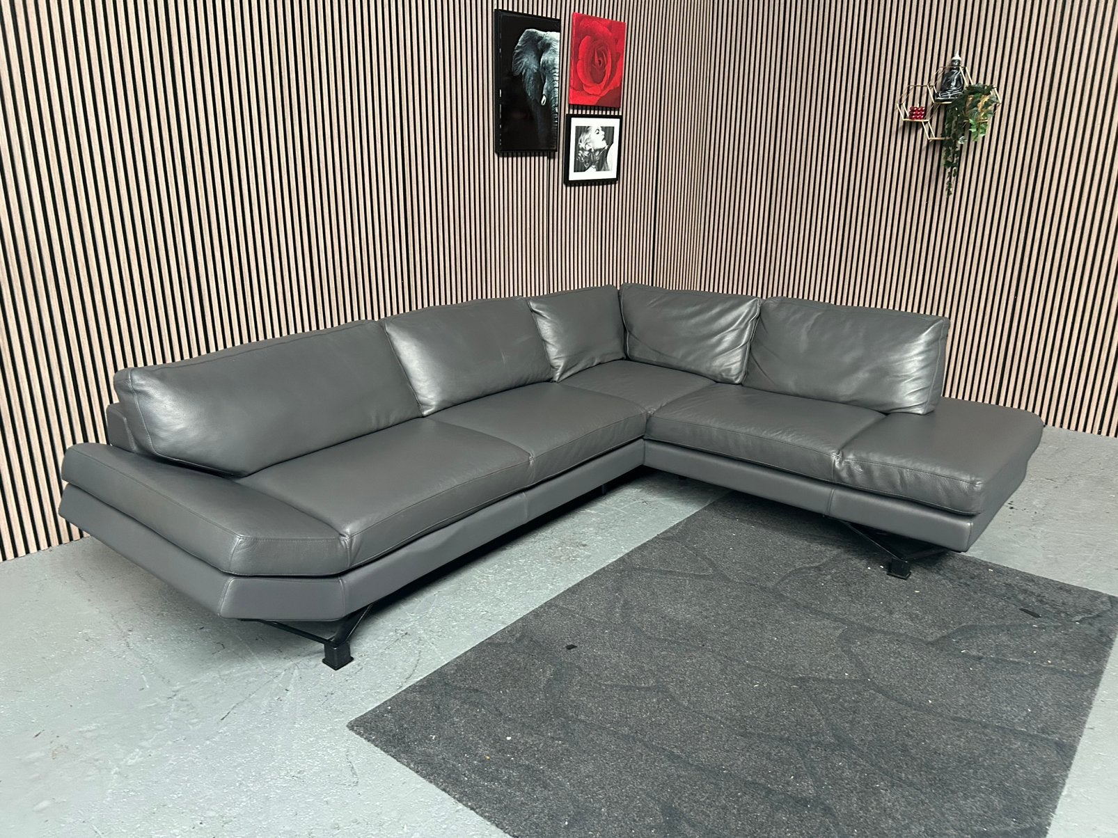 GRATIS LEVERING Natuzzi Releve Hoekbank 315X240 GEREINIGD, 250 tot 300 cm, Hoekbank, Leer, Ophalen of Verzenden