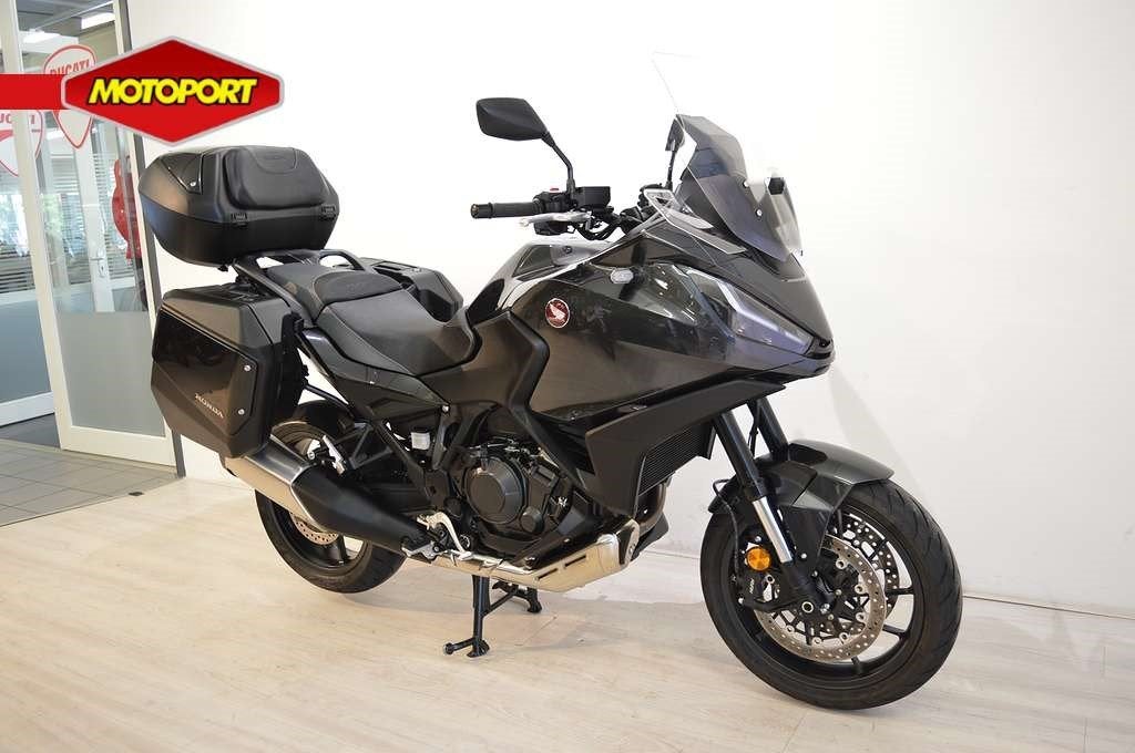 Honda NT 1100 (bj 2026), Wijngaardveld 1
9300  AALST, BE, Bedrijf, Mc.benelux@honda-eu.com, Toermotor