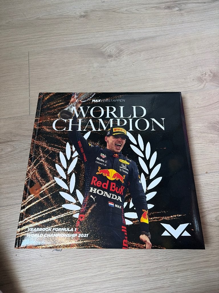 Max Verstappen jaarboek 2021, Ophalen of Verzenden, Zo goed als nieuw, Overige sporten