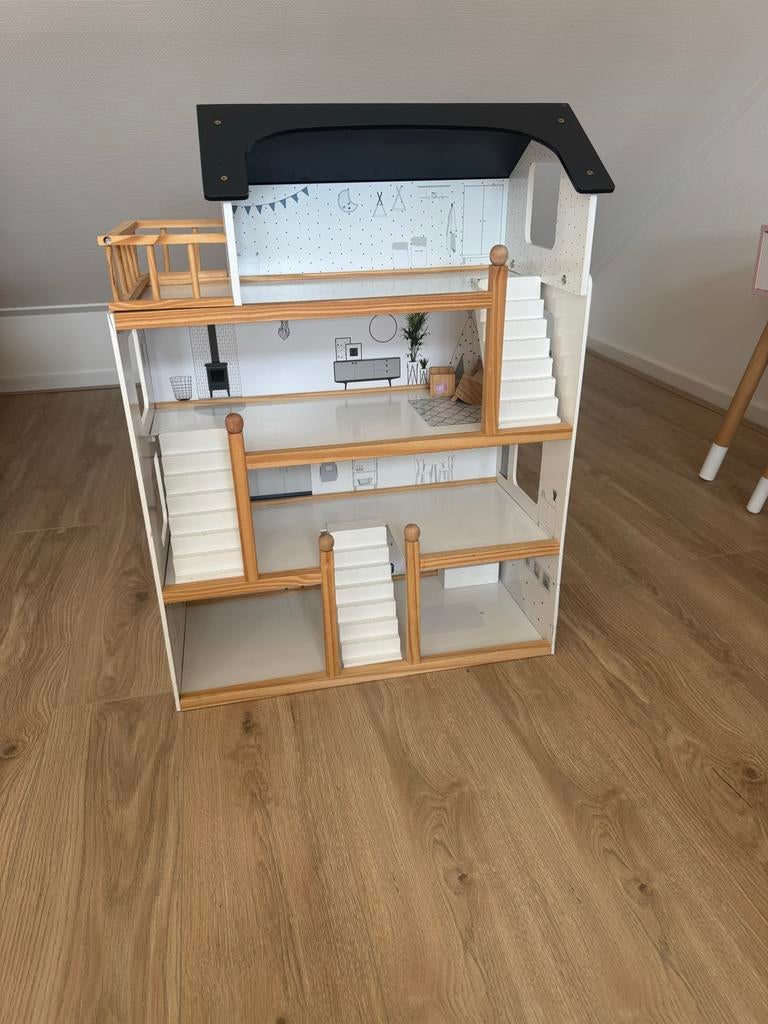 Petite Amelie poppenhuis (excl. poppen/meubels), Kinderen en Baby's, Speelgoed | Poppenhuizen, Ophalen, Gebruikt, Poppenhuis