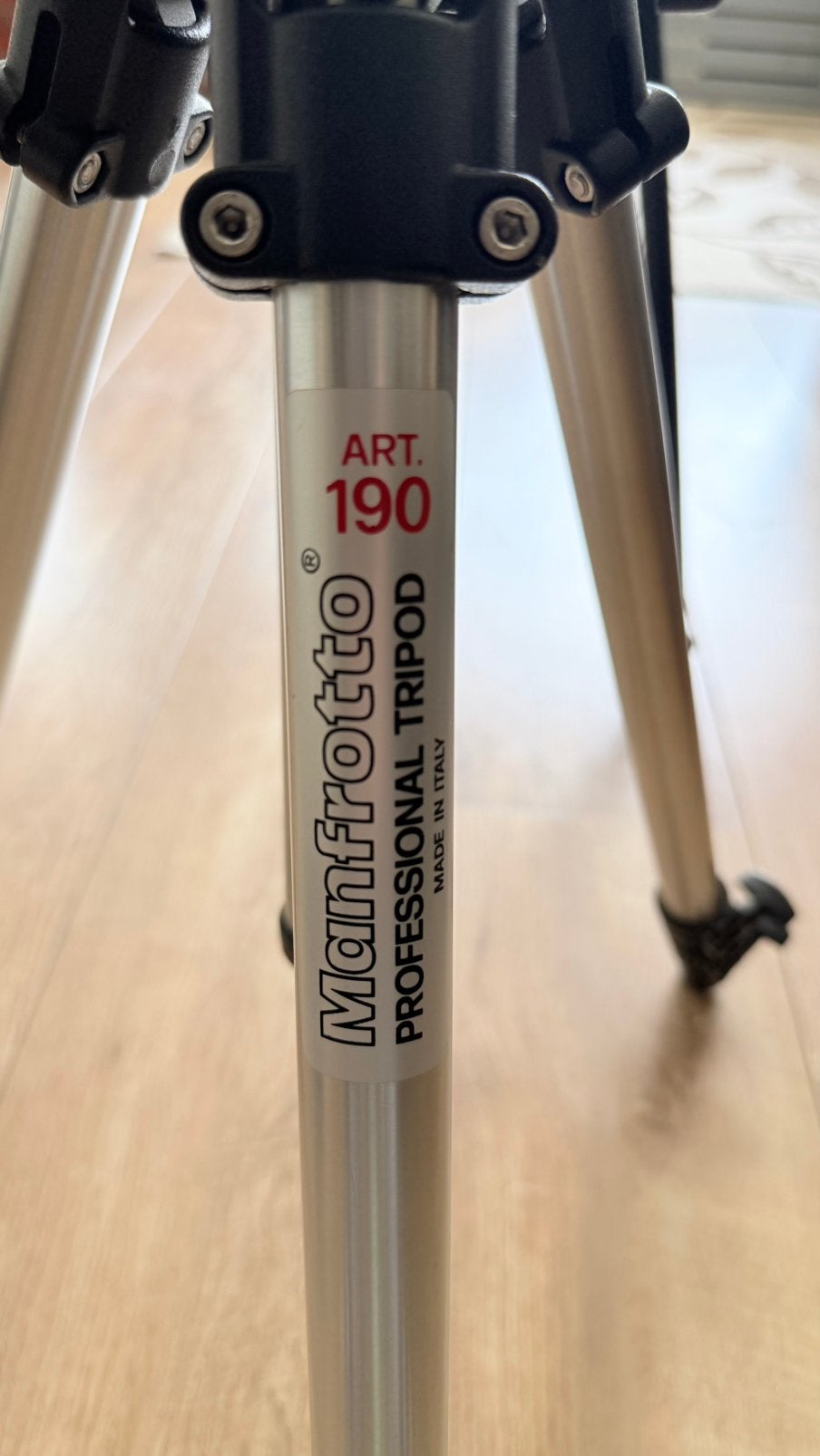 Manfrotto Professional Statief ART. 190 met Model 200 Kop, Audio, Tv en Foto, Fotografie | Statieven en Balhoofden, Gebruikt, 150 tot 175 cm