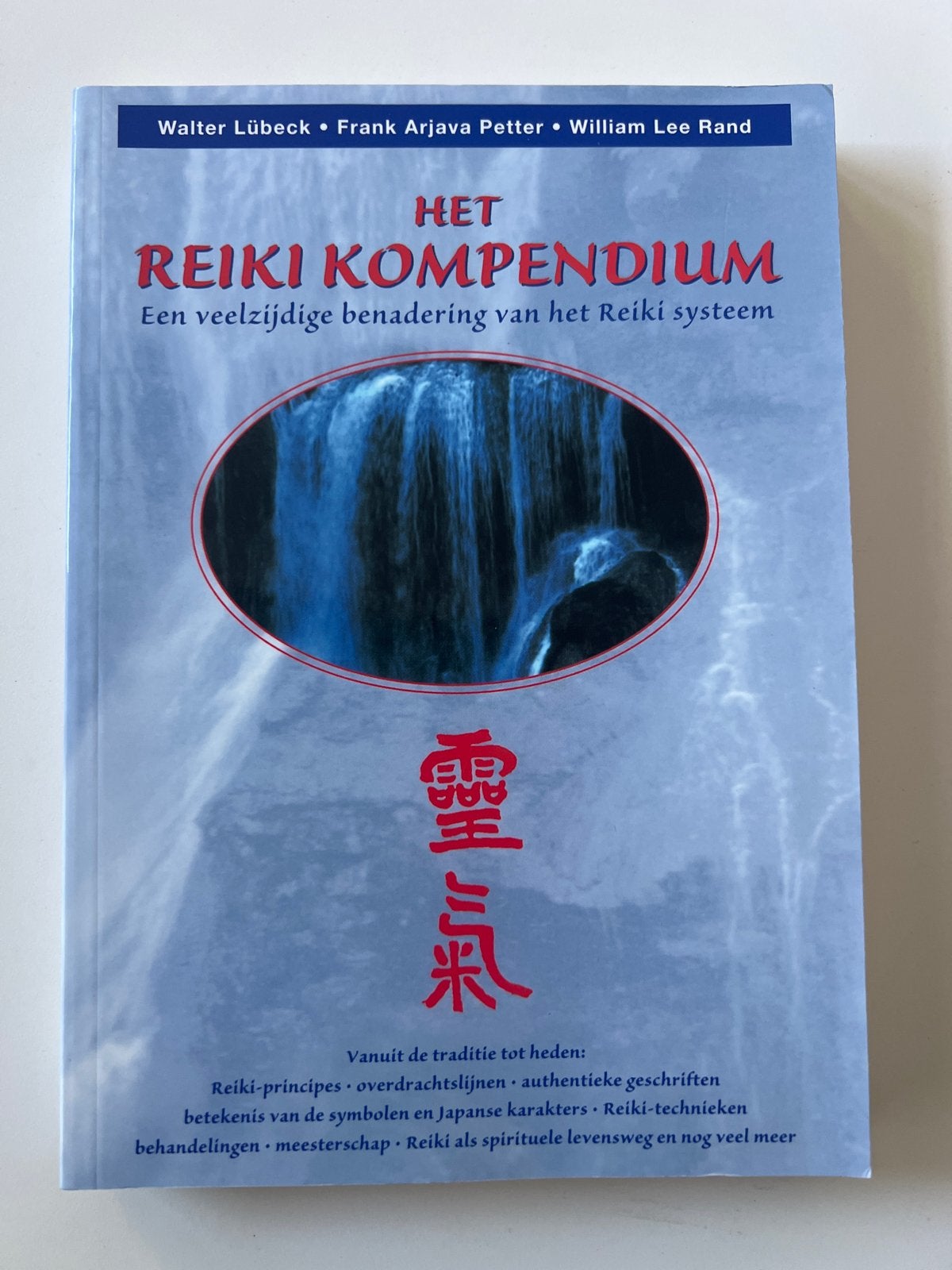 Het Reiki Kompendium - Een veelzijdige benadering, Ophalen of Verzenden, Gelezen, Spiritualiteit algemeen, Achtergrond en Informatie