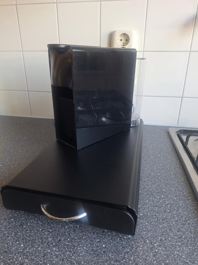 Krups Nespresso Essenza Mini XN1108, Ophalen