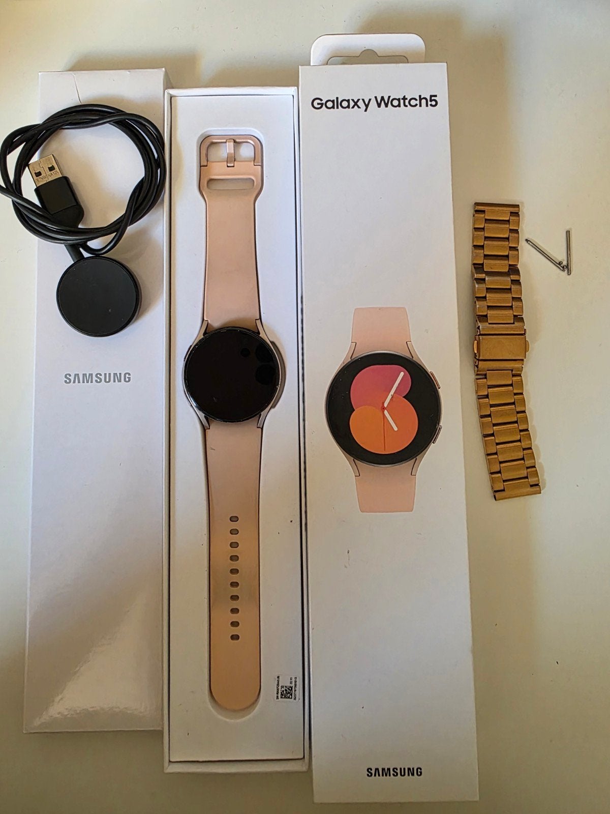 Samsung Galaxy Watch 5 40mm met extra bandje, Sieraden, Tassen en Uiterlijk, Smartwatches, Gebruikt, Zwart, Ophalen of Verzenden