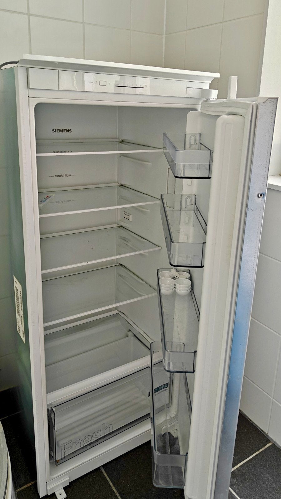 Siemens Koelkast KI41RNSF0 - Zo goed als nieuw, Witgoed en Apparatuur, Koelkasten en IJskasten, Ophalen, Zonder vriesvak, 200 liter of meer